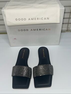 Good American NWT Black Crystal-Embellished bonded leather Slides size 8